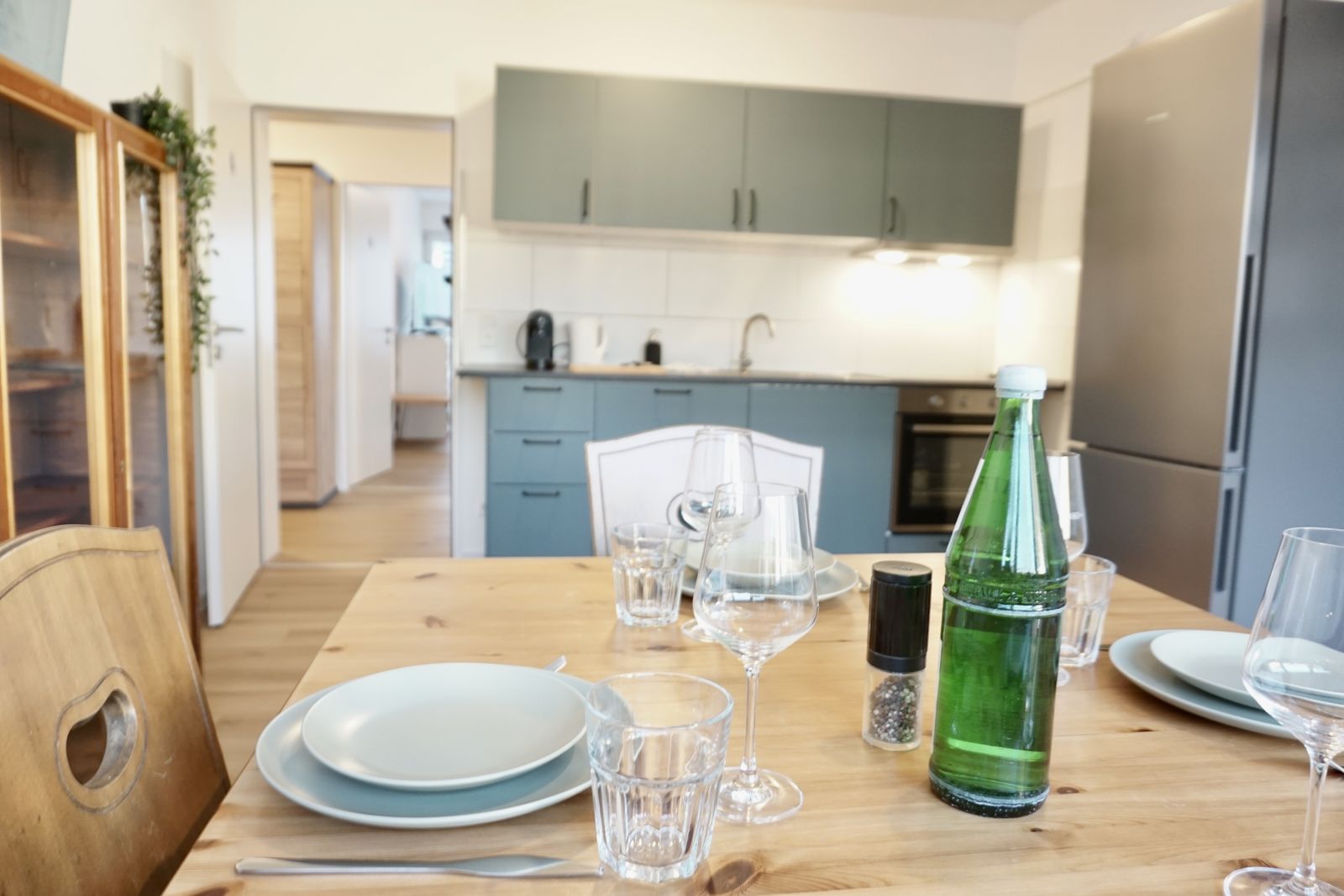 Küche mit Essplatz der Ferienwohnung Braunbär