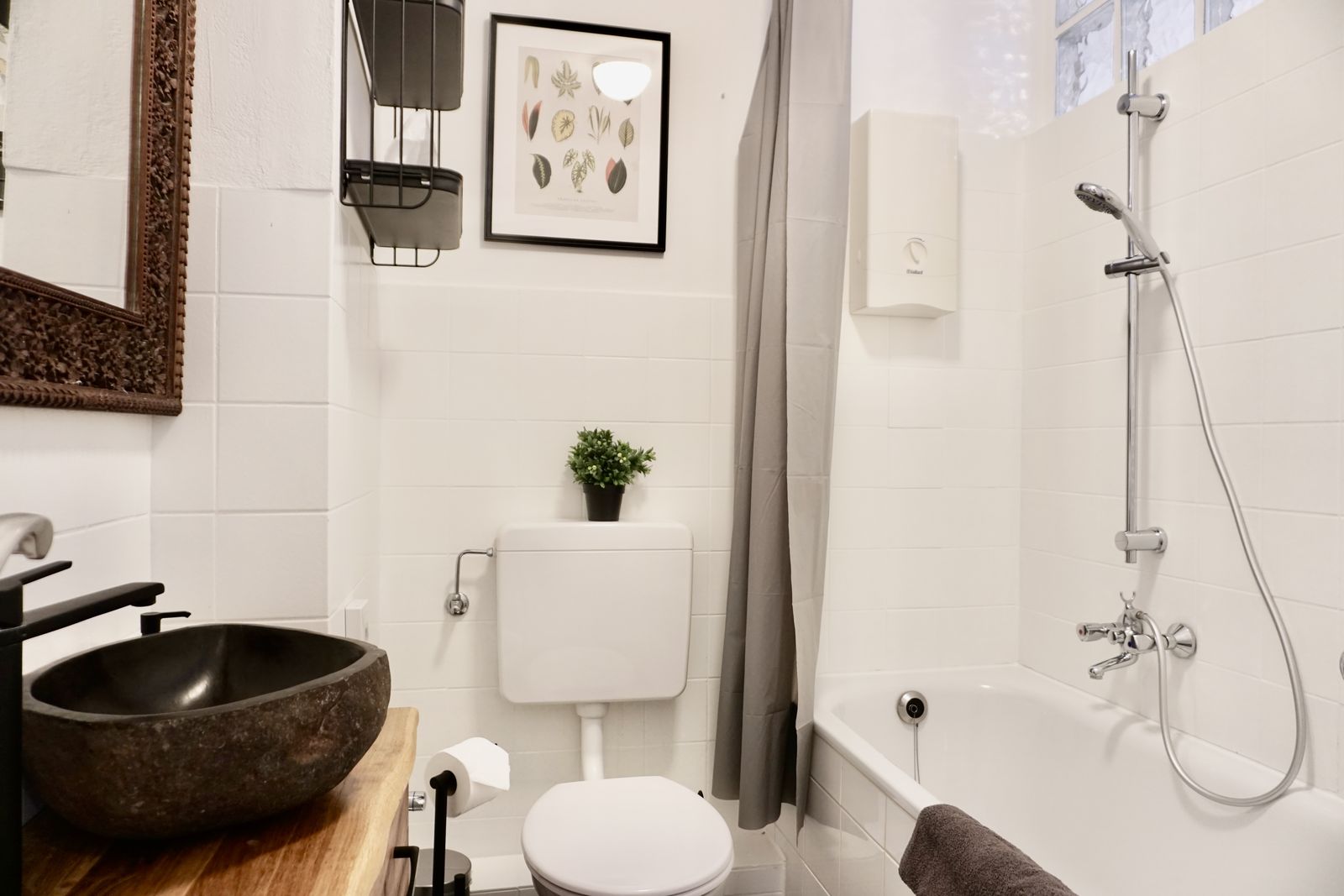 Badezimmer der Ferienwohnung Kragenbär